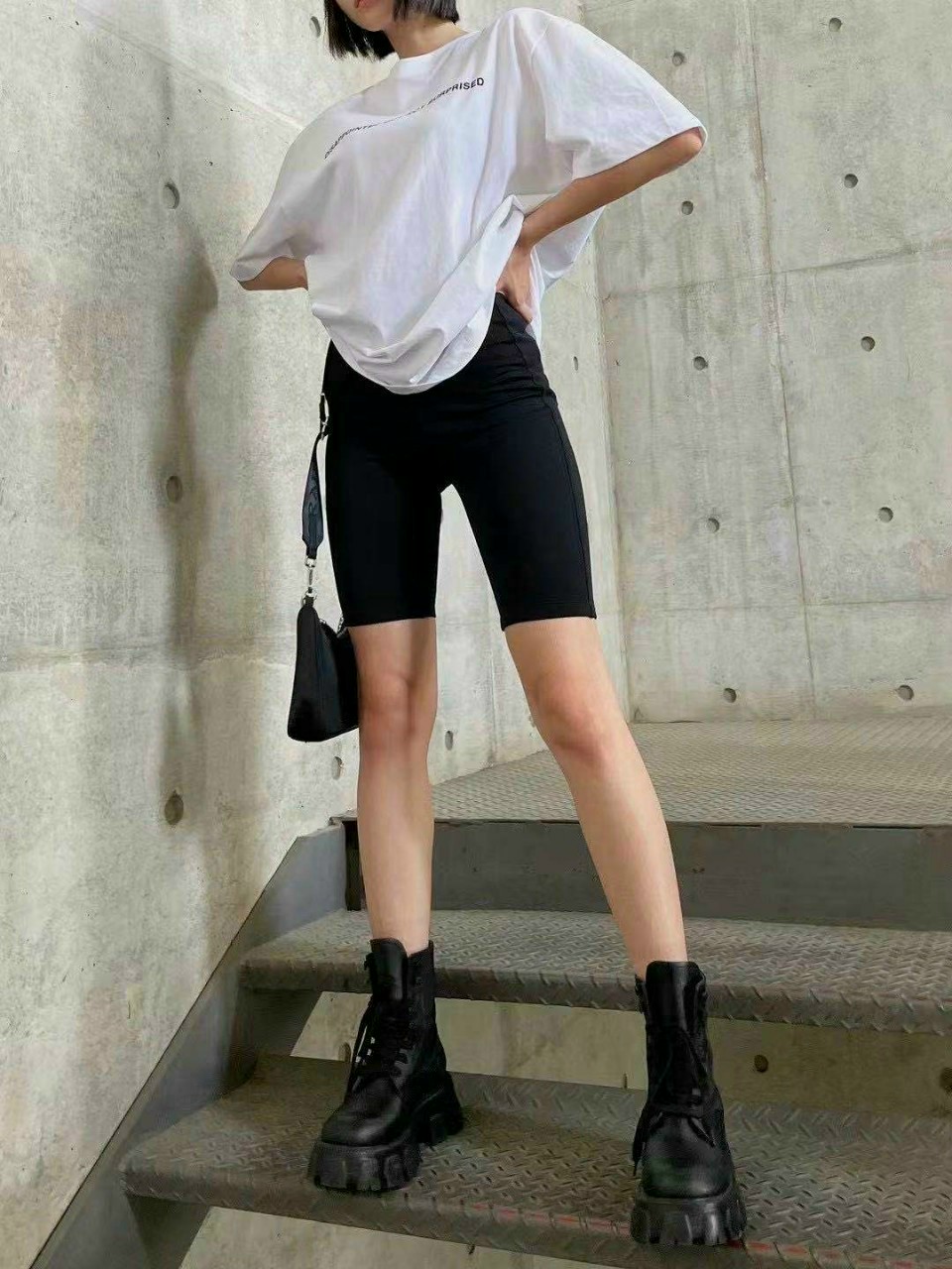 Pants ngố butt lifting high grade super beautiful, Super Swell scalloped