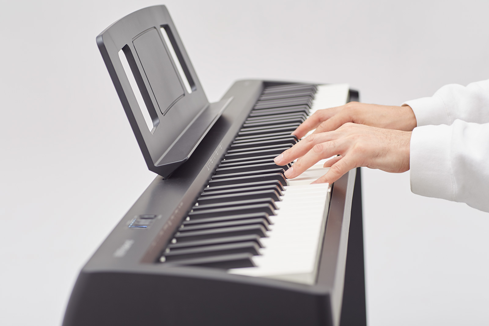 Đàn Piano Roland FP10 chính hãng