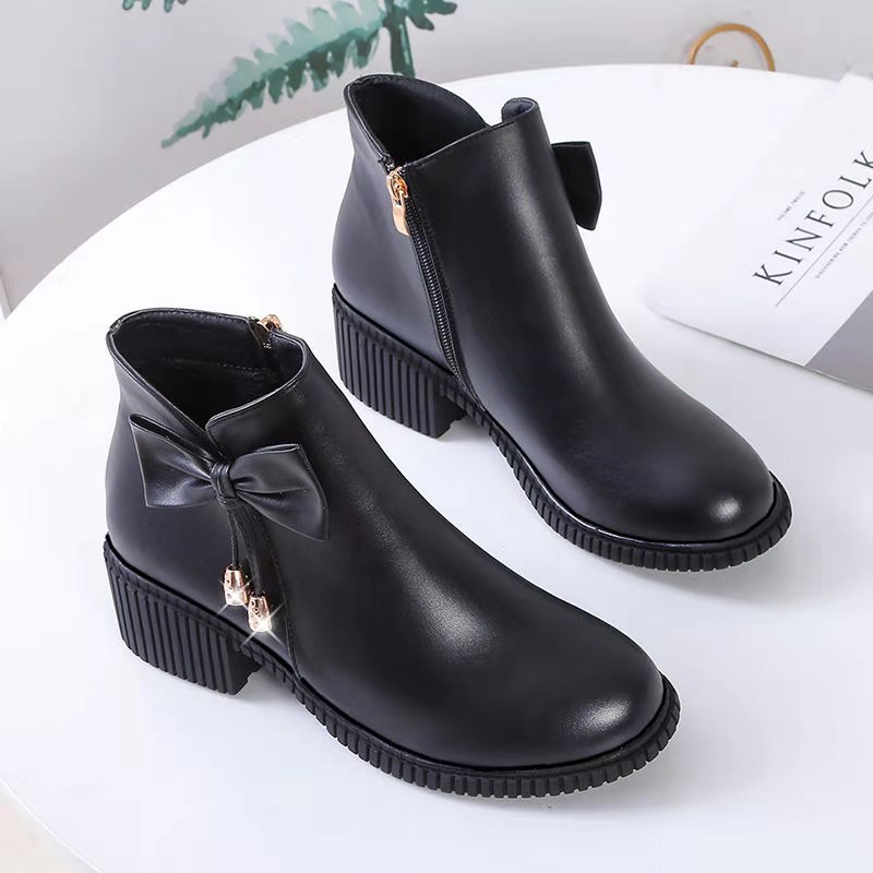 Bốt Nữ Cổ Ngắn Đính Nơ Cao Gót 5 Phân