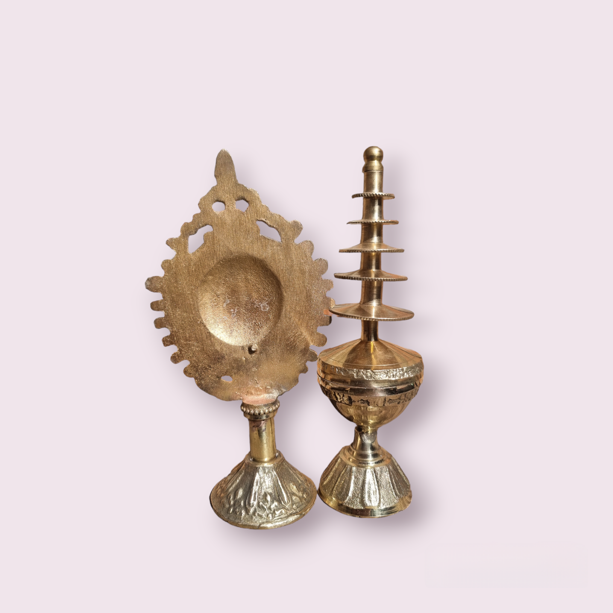 Brass%20Sinamu%20&%20Jwala%20Nhyaka%20-%207inch/17cm%20-%20Newari%20Pujaset%20-%20Sinhamu%20&%20/Newari%20Mirror%20-%20Machinemade%20-%20Image%206