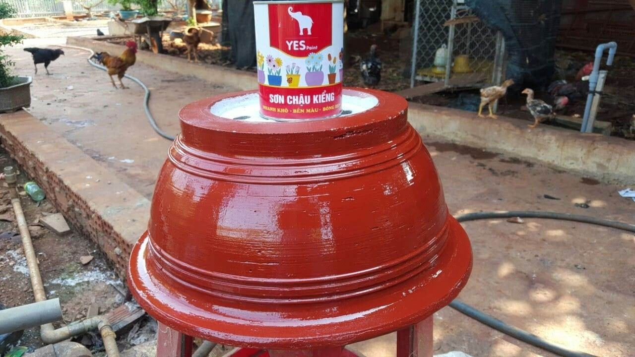 Sơn chậu kiểng hệ xăng siêu bóng.