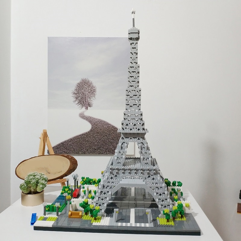 Tháp Eiffel - Eiffel Tower ( Lego Architecture )