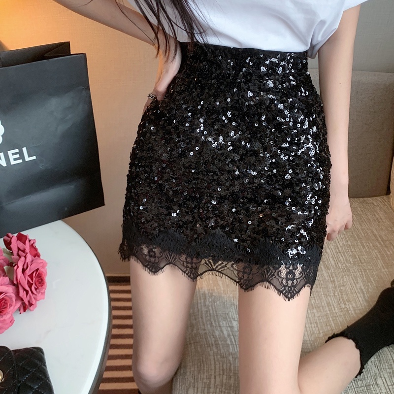 Chân váy ngắn Bling Bling phối ren