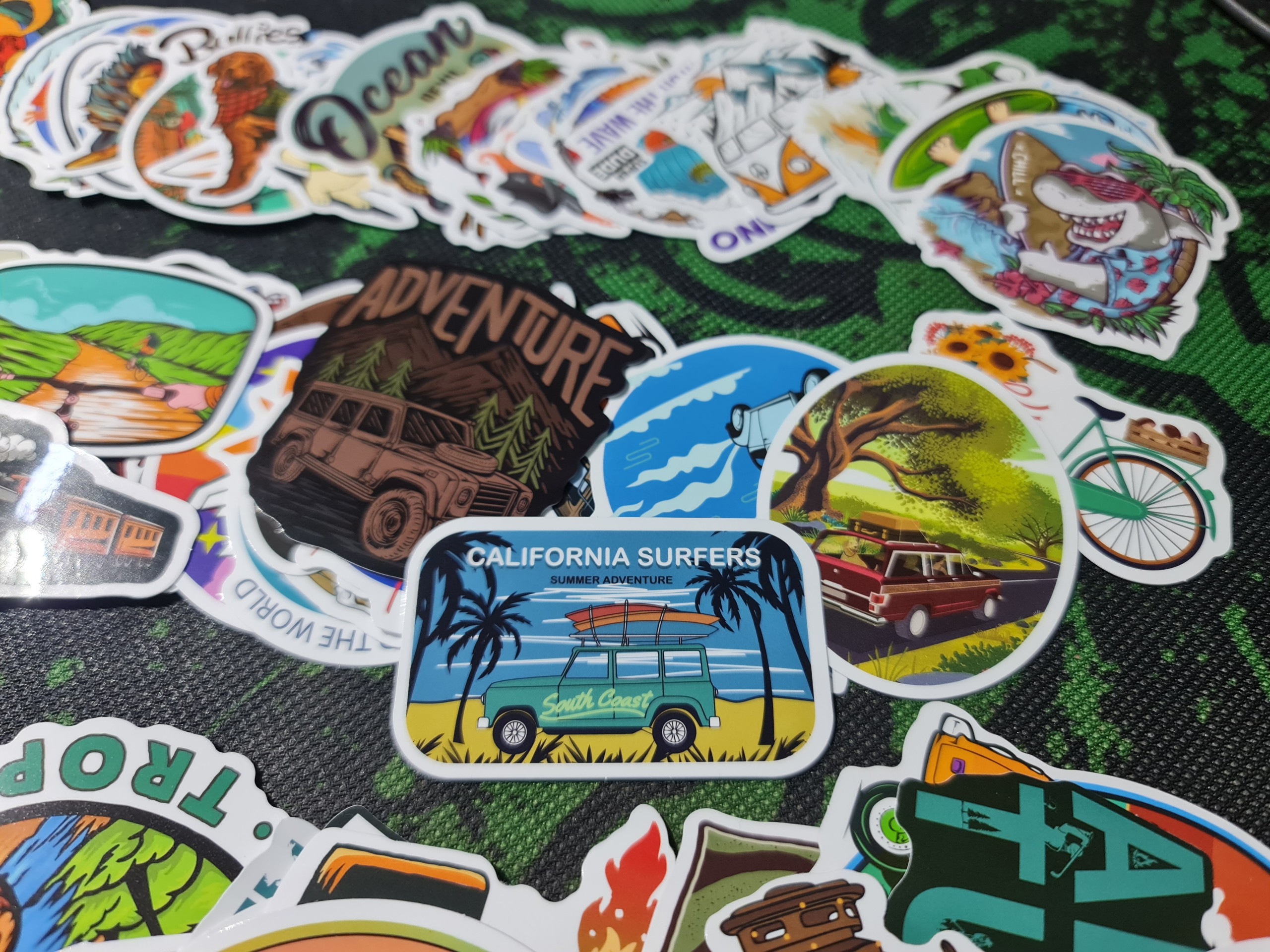 Sticker chủ đề camping hình dán trang trí  phượt du lịch (50 hình)