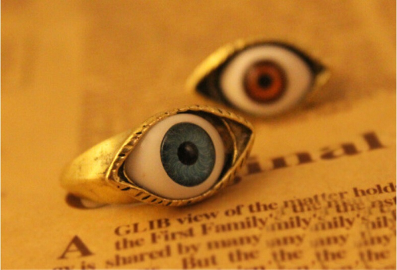 Women New Fashion Vintage Retro Rings Punk Gothic Exaggerated Vampire ...