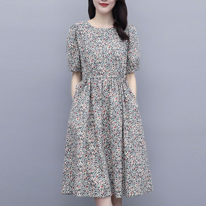 Female Floral Dress The New Summer 2023 Closed Reduction Long Covered Waist Abdomen At The Age of Leisure Half Sleeve Thin Skirt