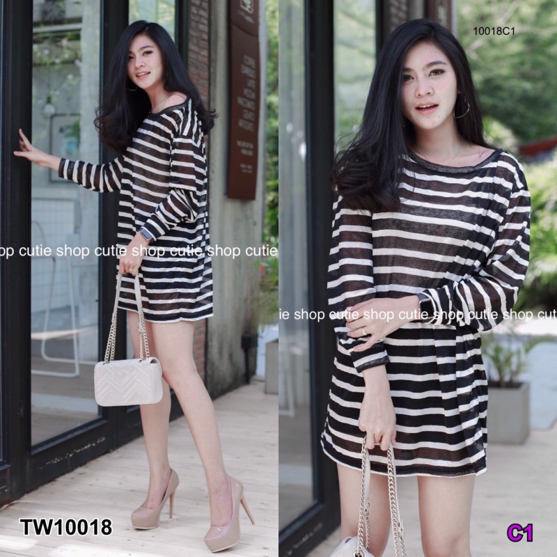 TWS-242TS3140 IVORY FLORAL CROCHET TOP