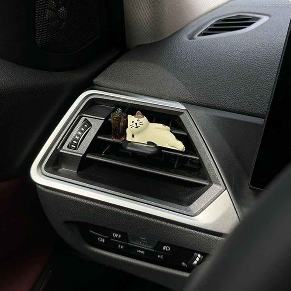FG Cute Cat Car Dashboard Ornaments Gifts Car Center Console Decoration Auto Interior Accessories for Woman. 