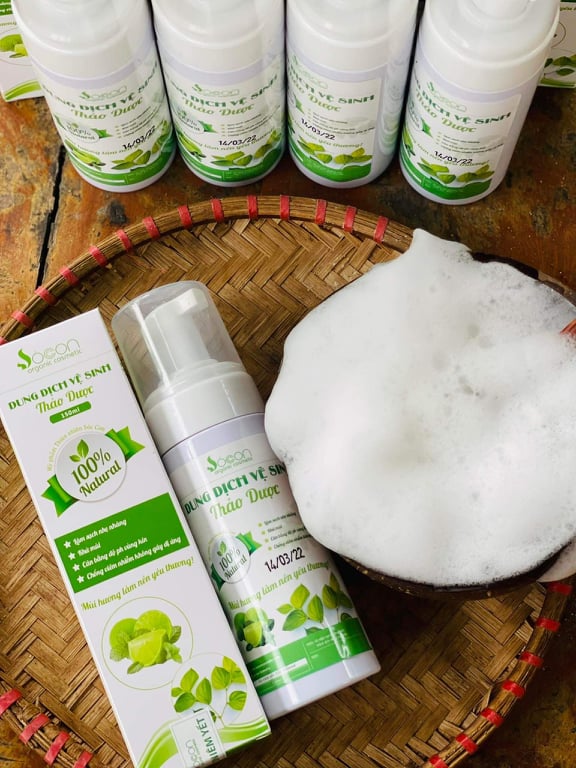 DUNG DỊCH VỆ SINH THẢO DƯỢC SÓC CON