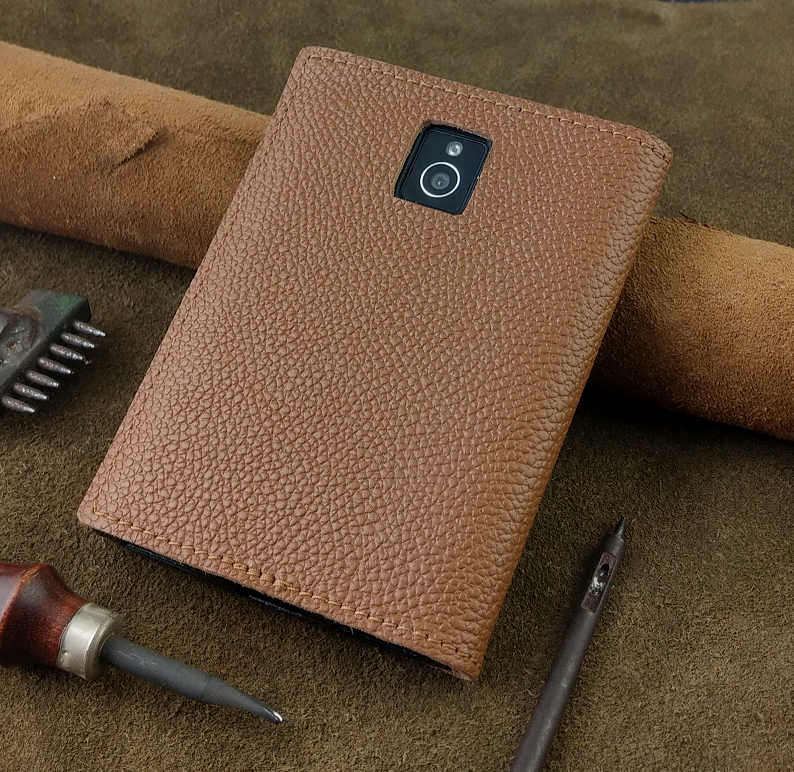 Bao Da dán trực tiếp vào máy Blackberry Passport (Q30) Handmade Da Bò Thật