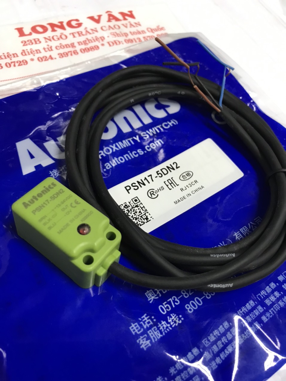 Cảm biến từ phi 17 khoảng cảm biến 5mm ngõ ra npn đóng autonics psn17-5dn2