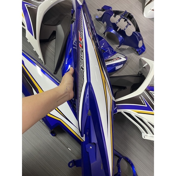 Dàn áo Ex 135 trắng xanh tem LC