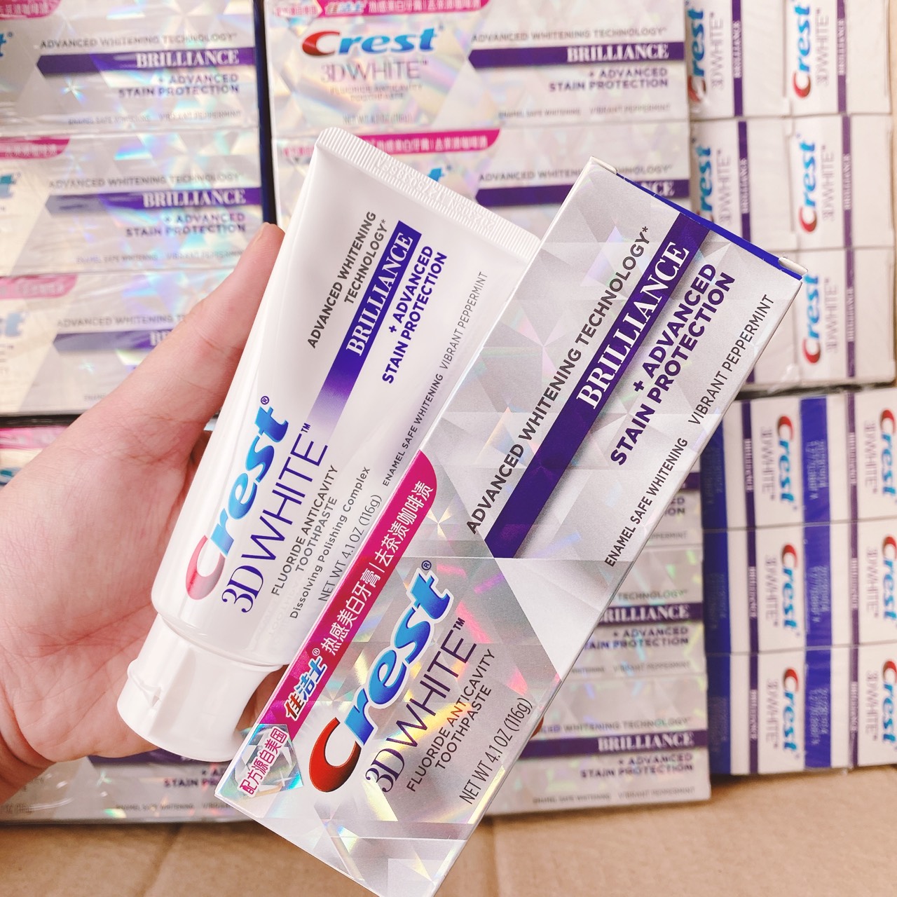 [GIẢM 5% ĐƠN 129K]Kem đánh răng Crest 3D white Brillance