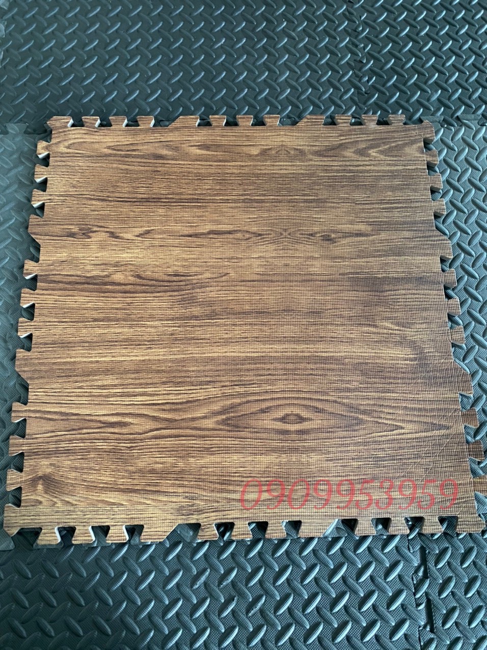 thảm xốp lót sàn vân gỗ 60x60x1cm