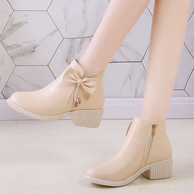 Bốt Nữ Cổ Ngắn Đính Nơ Cao Gót 5 Phân