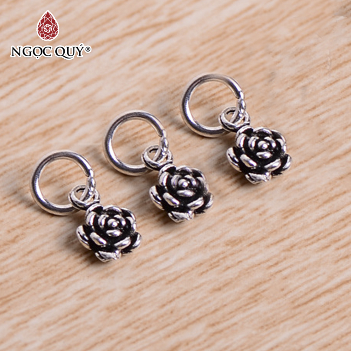 Charm bạc hình hoa hồng treo - Ngọc Qúy Gemstones