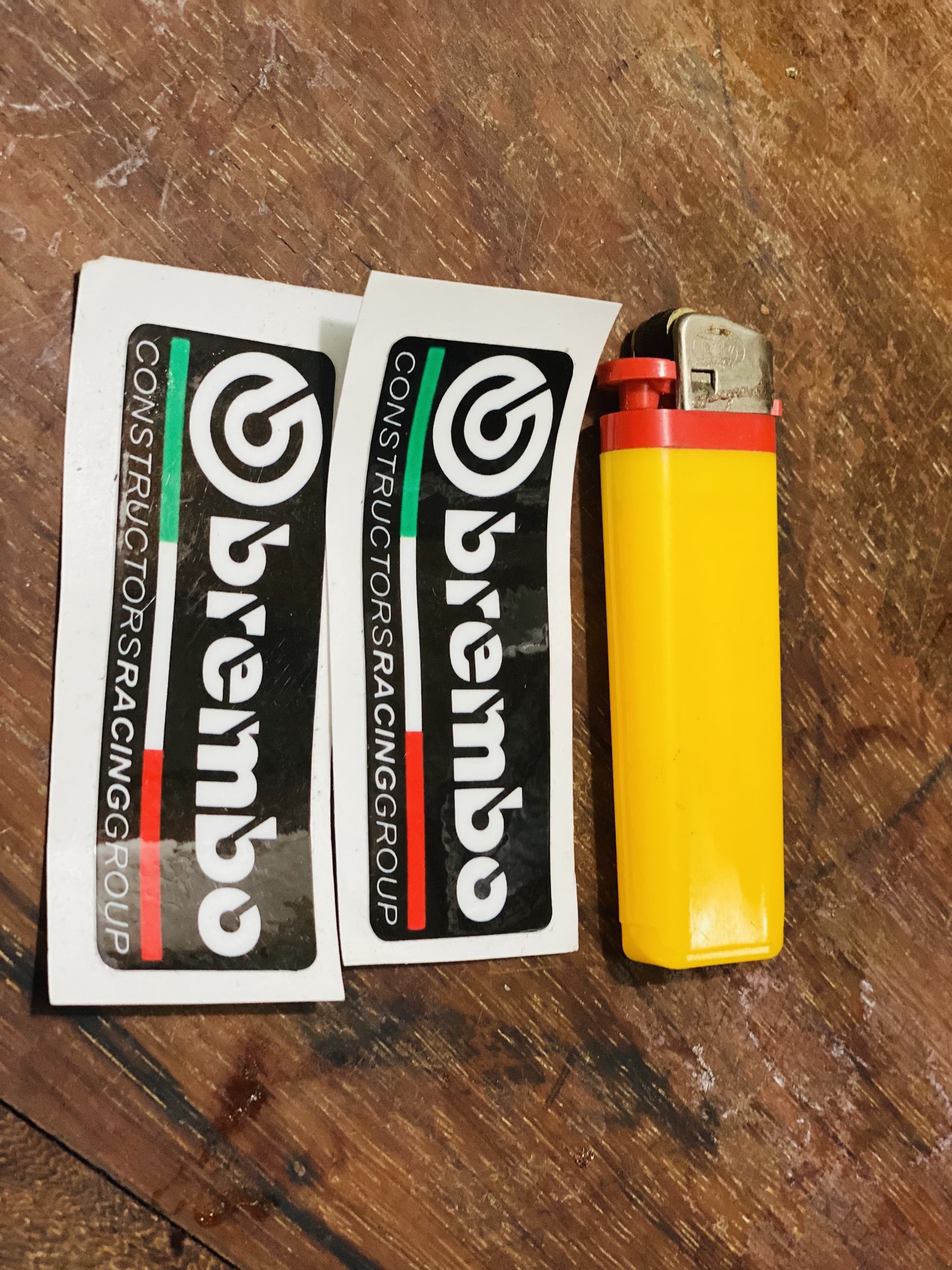 Tem logo sticker trang trí