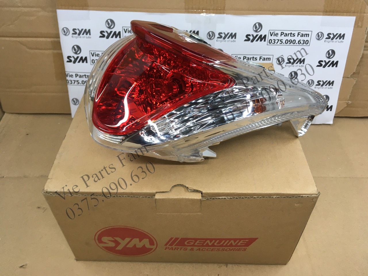 Bộ đèn hậu xe angela 50 sym, hàng din sym mới 100%