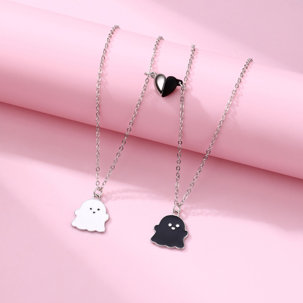 Lovecryst%202Pcs/set%20Cute%20Black%20and%20White%20Ghost%20Magnet%20Best%20Friend%20Necklace%20for%20Girls%20BFF%20Friendship%20Jewelry%20Gift%20-%20Image%204