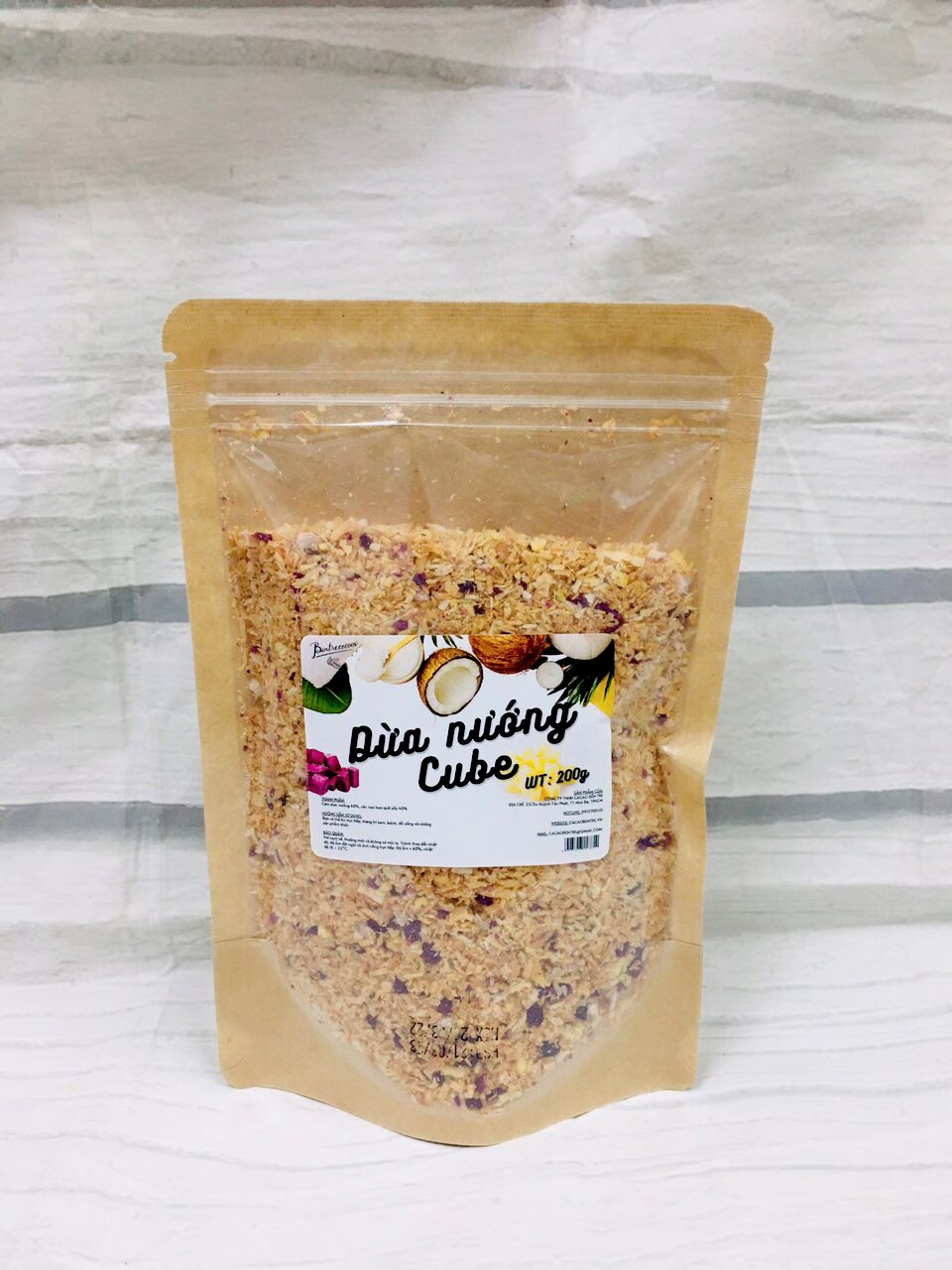Dừa Nướng Cube 200gr Bến Tre - Giao bao bì ngẫu nhiên