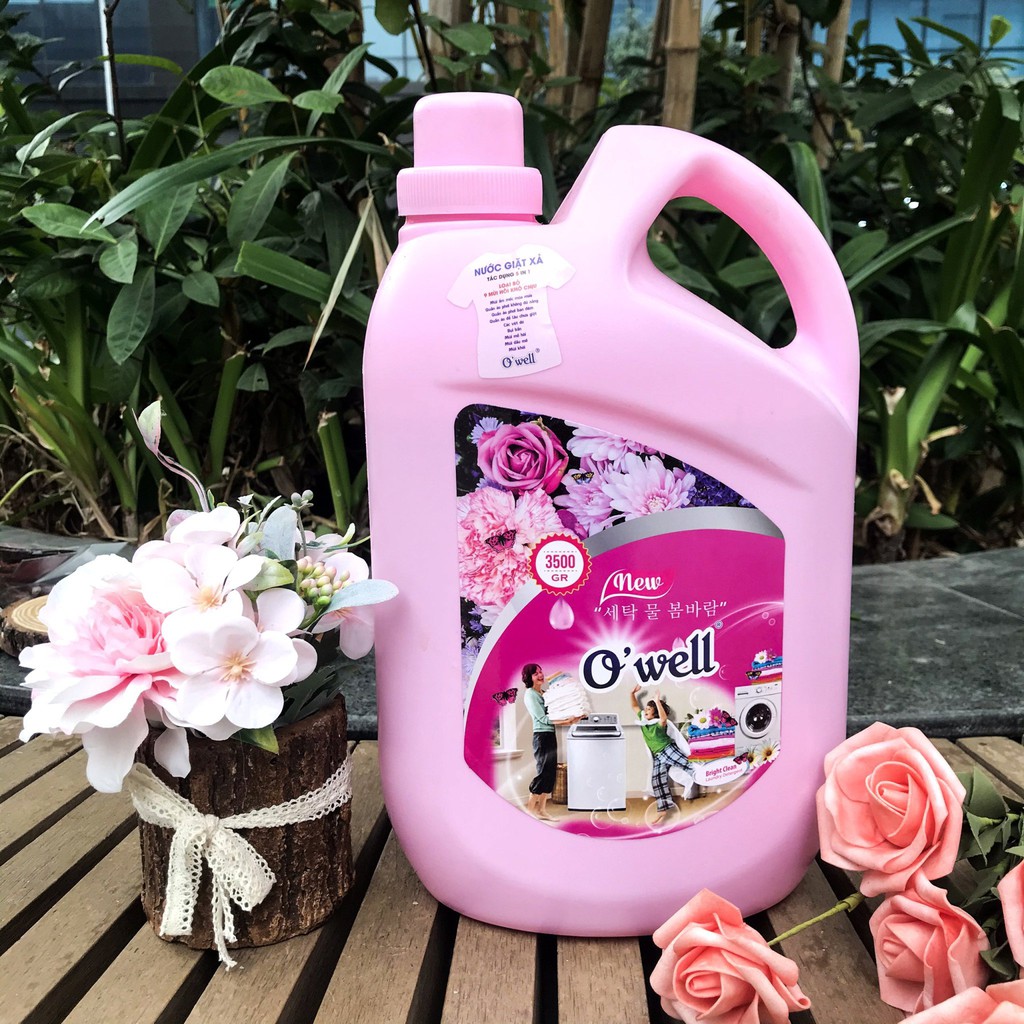 Nước giặt xả owell trắng sạch, lưu hương thơm lâu chai 3.5l