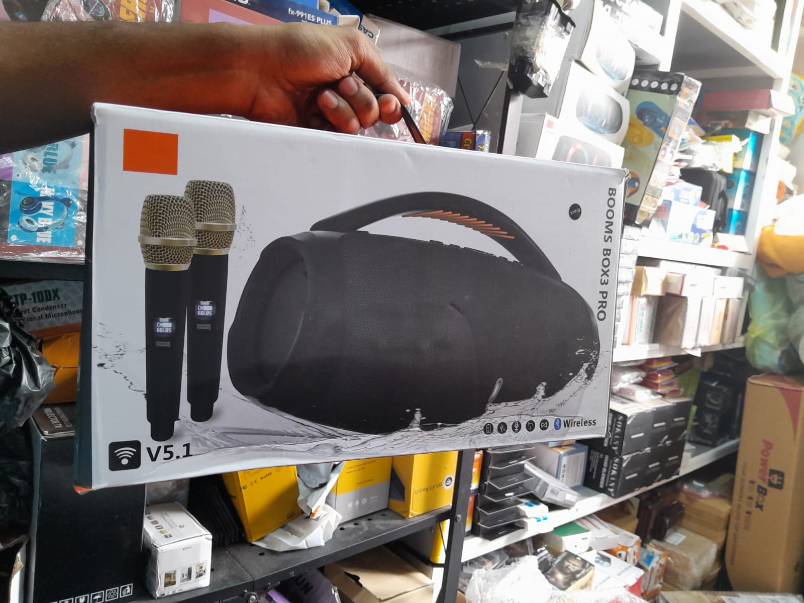 Booms%20Box3%20Pro%20Bluetooth%20Portable%20Speaker%20with%202%20Mic%20-%20Image%202