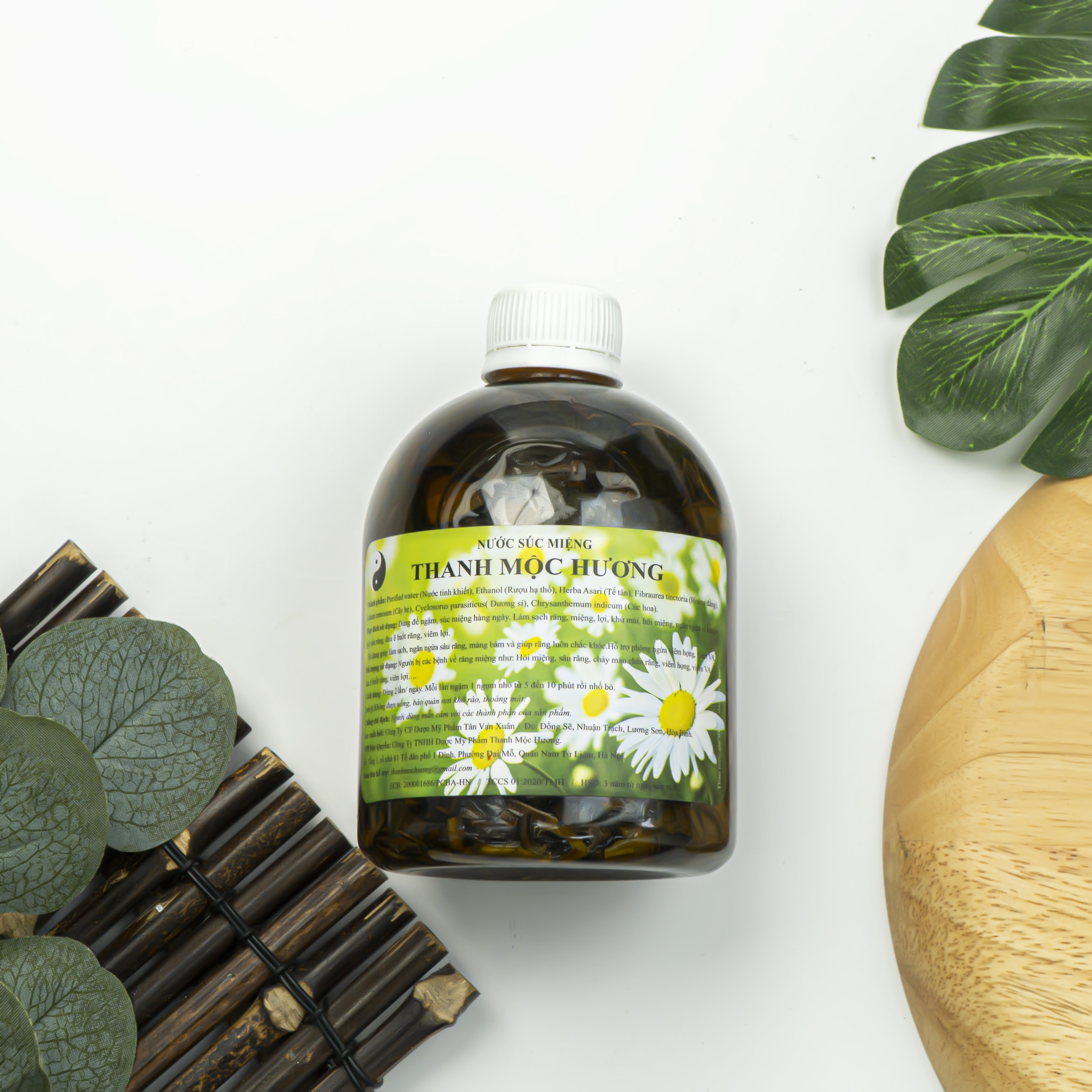 Nước Súc Miệng Thanh Mộc Hương (500ml)