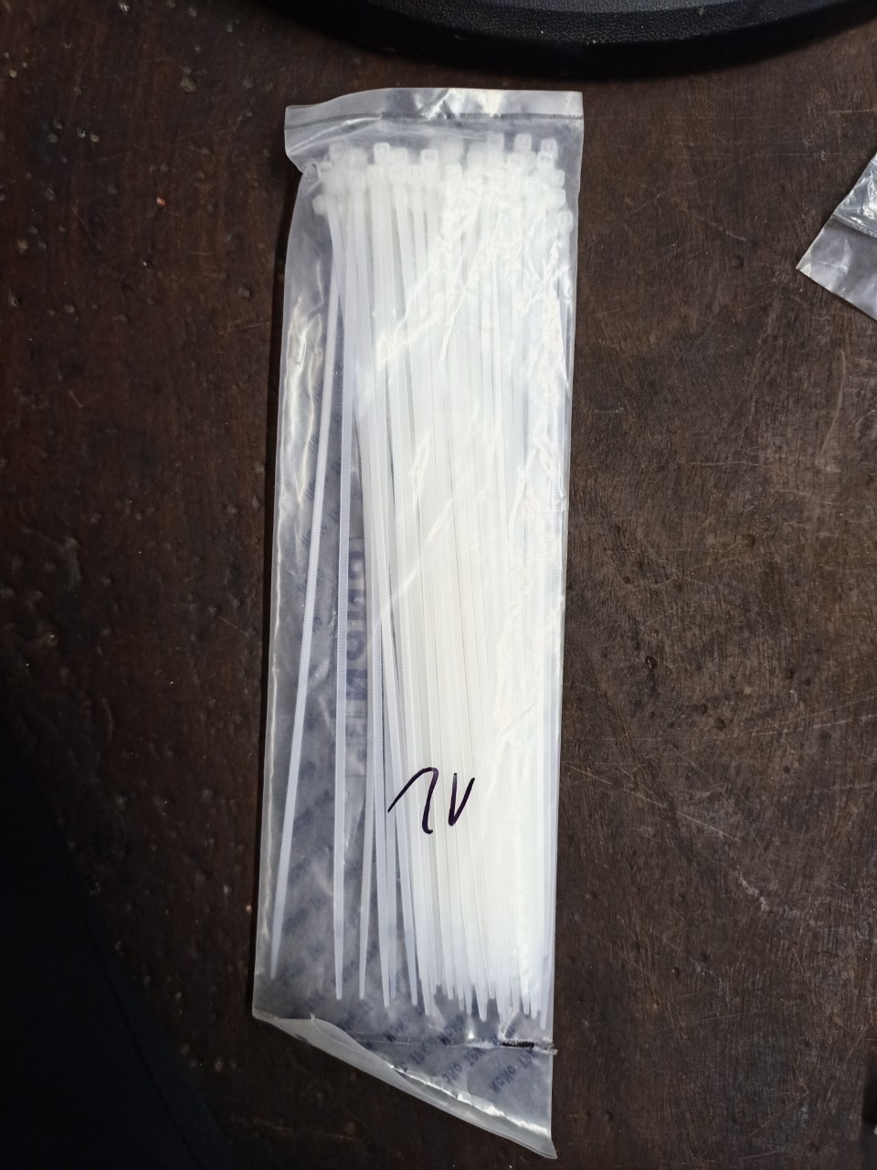 Dây rút nhựa 2.5 tấc - trắng