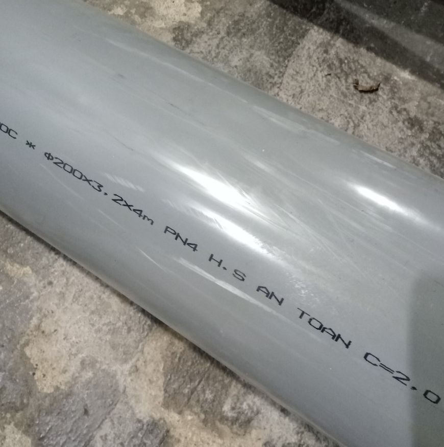 Ống nhựa PVC size 200mm(dài 0.5m)