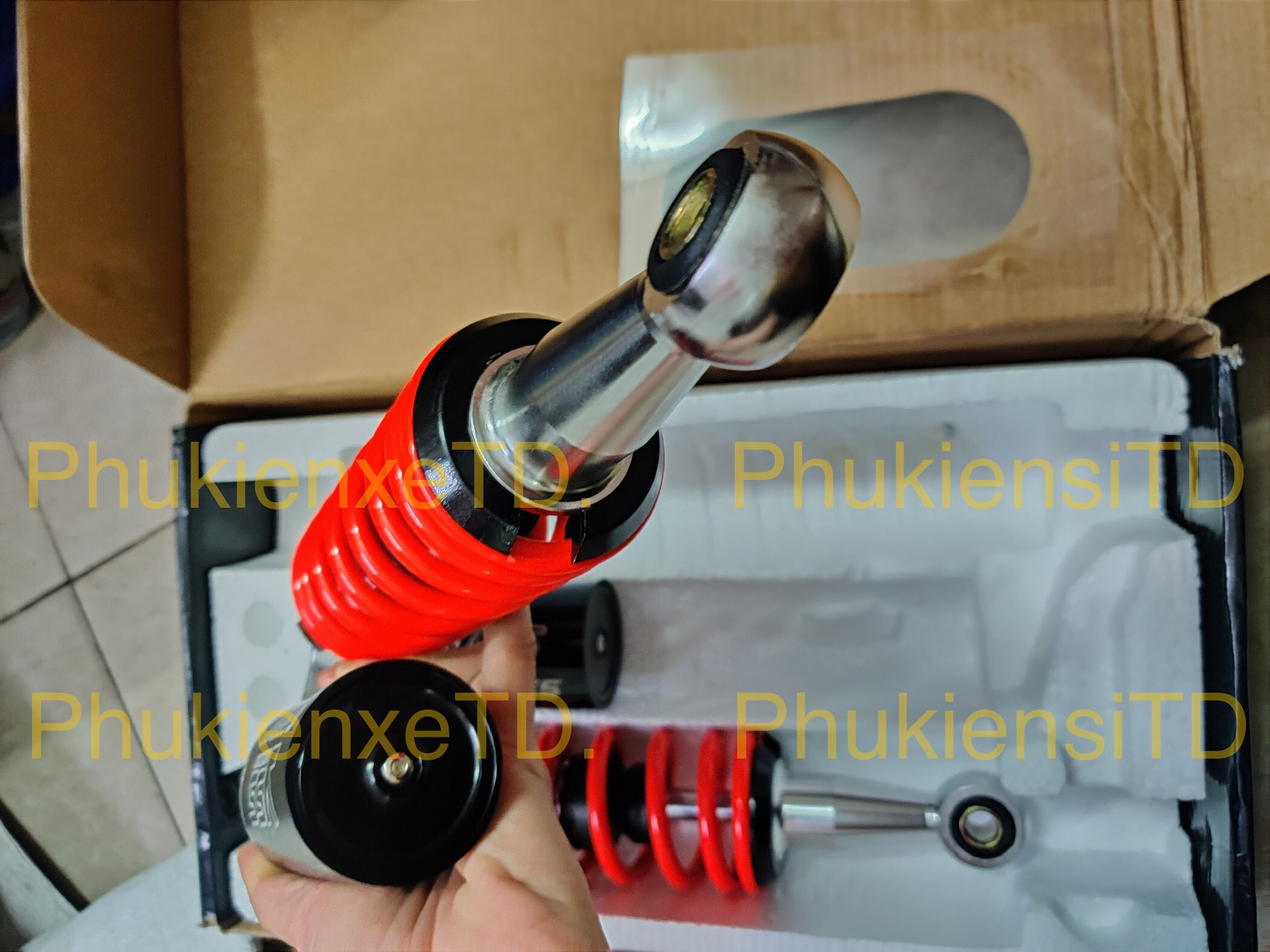 Phuộc Yss tem khắc CNC lắp Sirius Jupiter Taurus Cub78 Max
