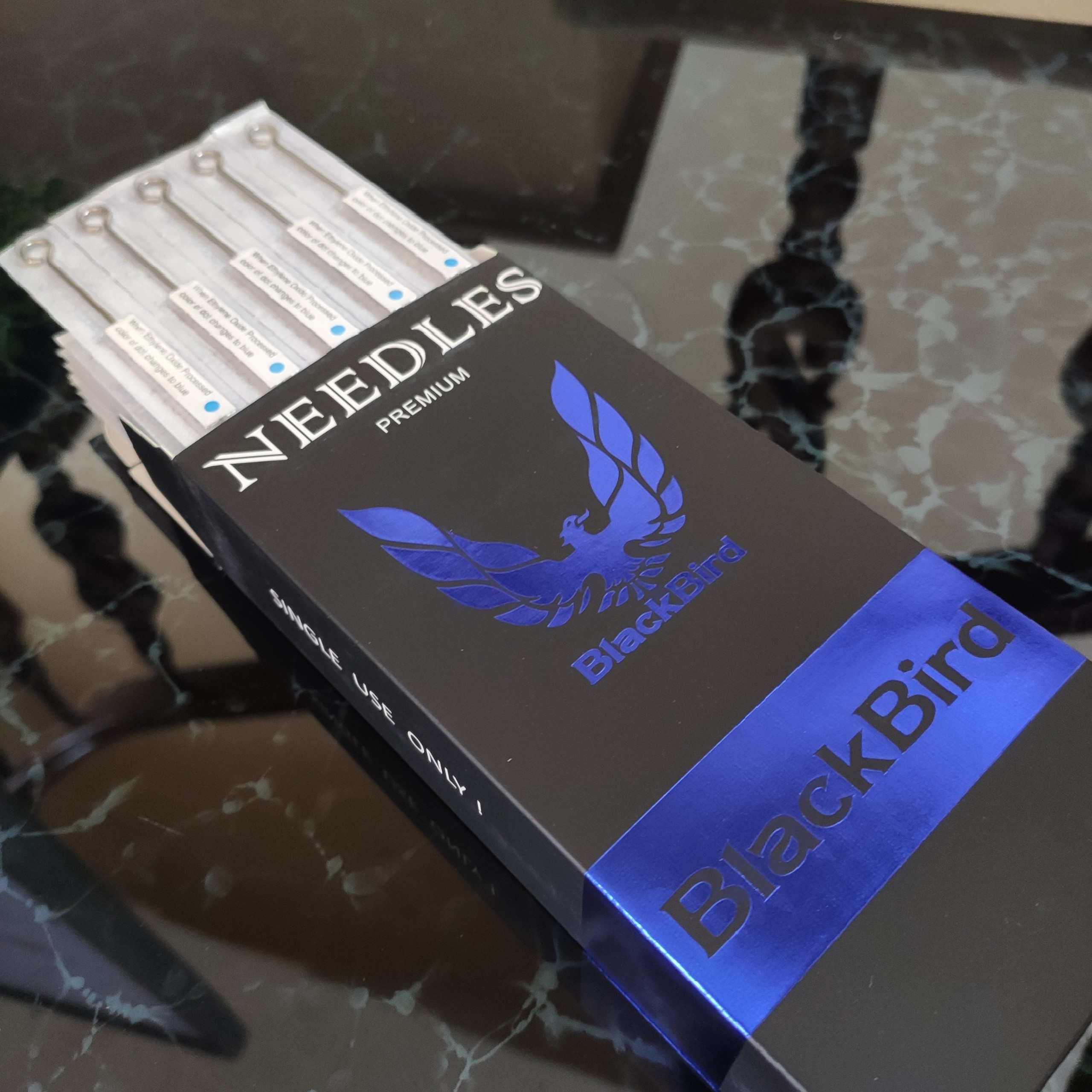 Hộp kim xăm 3RL Black Bird đi khung ( 50 kim / 1 hộp )