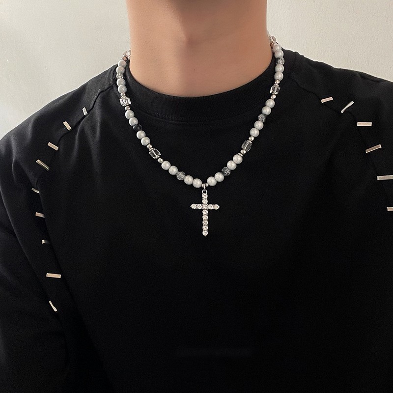 Time%20Offer%E3%80%91Reflective%20Pearl%20Stitching%20Cross%20Niche%20Clavicle%20Chain%20Men's%20Hip%20Hop%20Style%20Women's%20Chain%20-%20Image%204