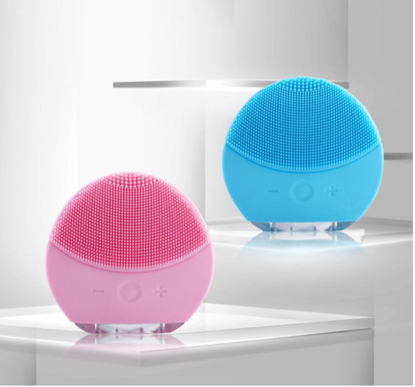 Máy Rửa Mặt Forever Mini 2 làm sạch da, massage mặt hiệu quả
