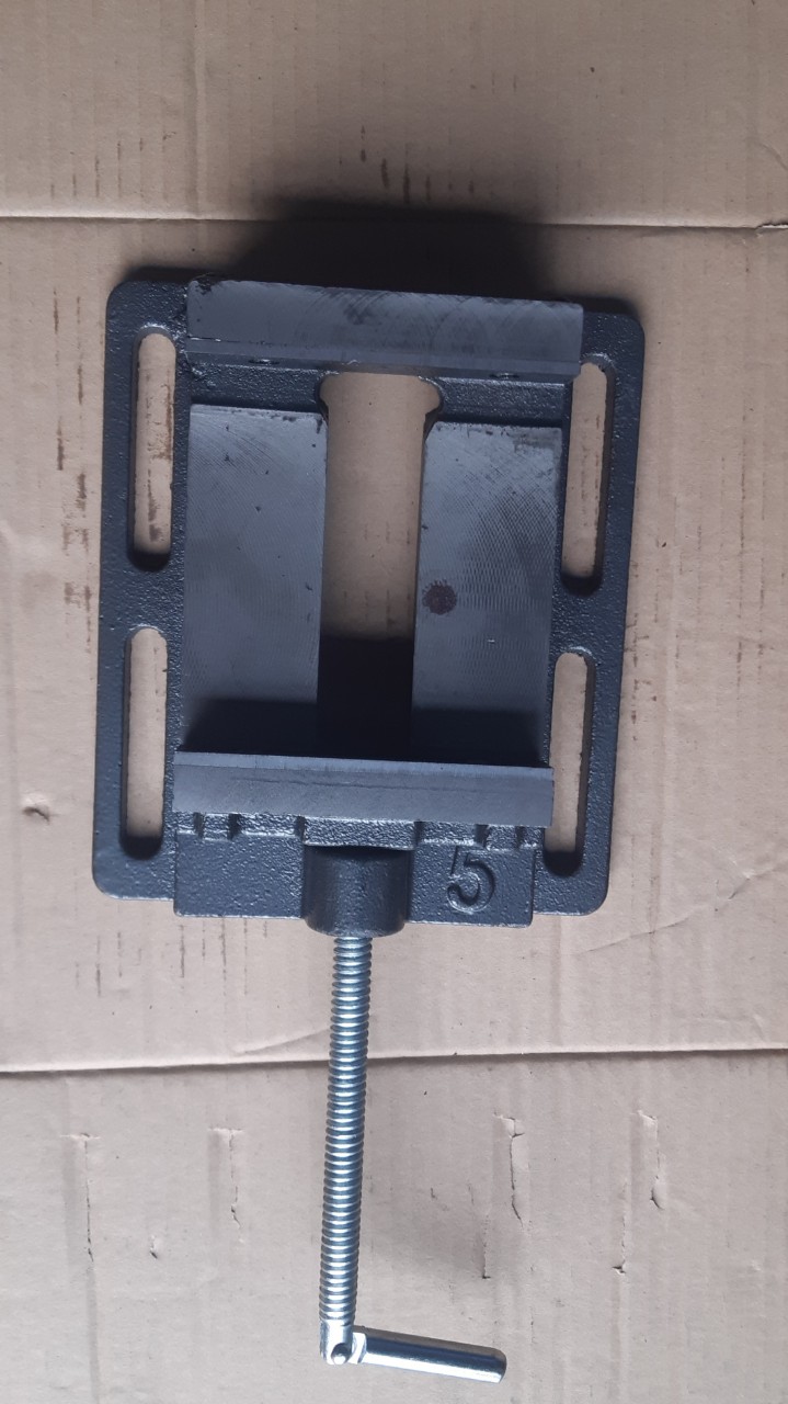 Ê tô bàn kẹp số 5in -- 125mm