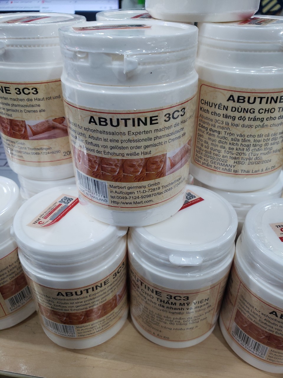 Kem kích trắng abutine 3c3