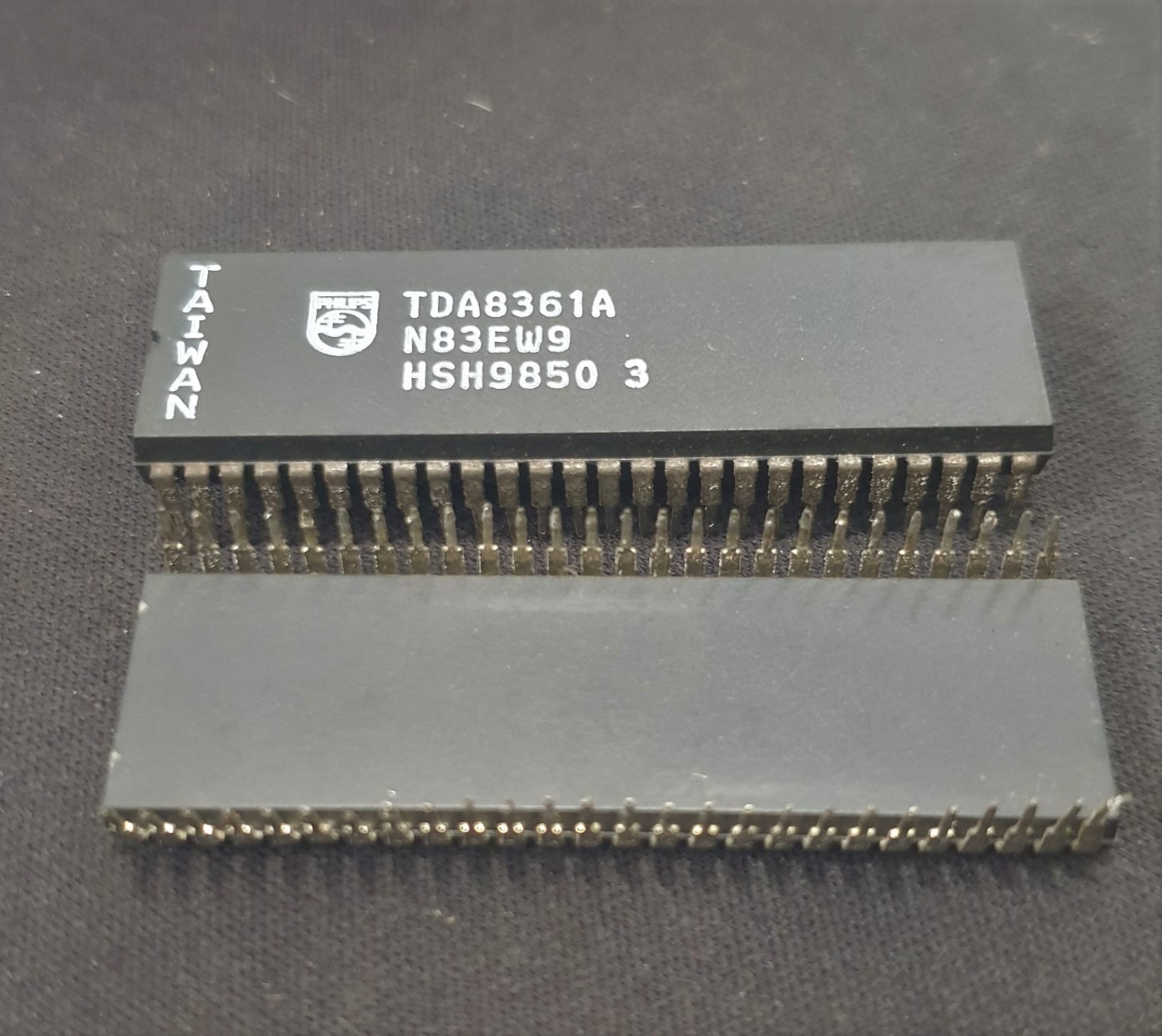 IC TDA8361A TDA 8361A 8361 Integrated PAL dan PAL-NTSC TV Processor ...