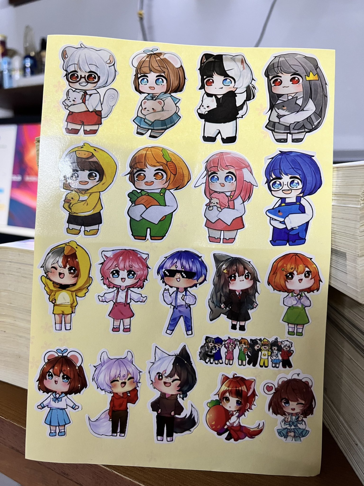Sticker/ Hình dán Hero Team 1