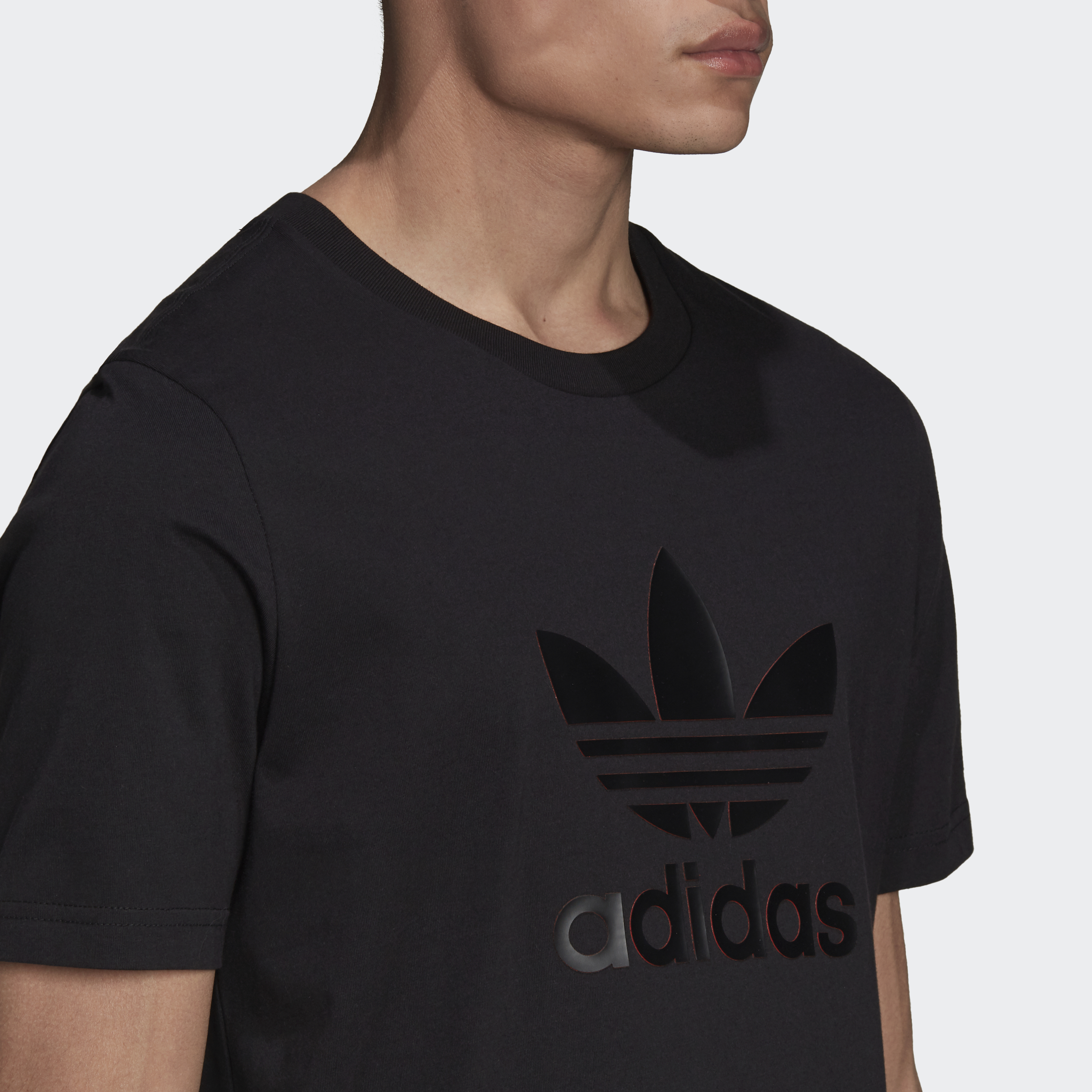 adidas ORIGINALS Graphics Trefoil Series Tee Men Black H13489 | Lazada  Singapore