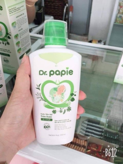 Nước Tắm Gội Thảo Dược Dr.Papie
