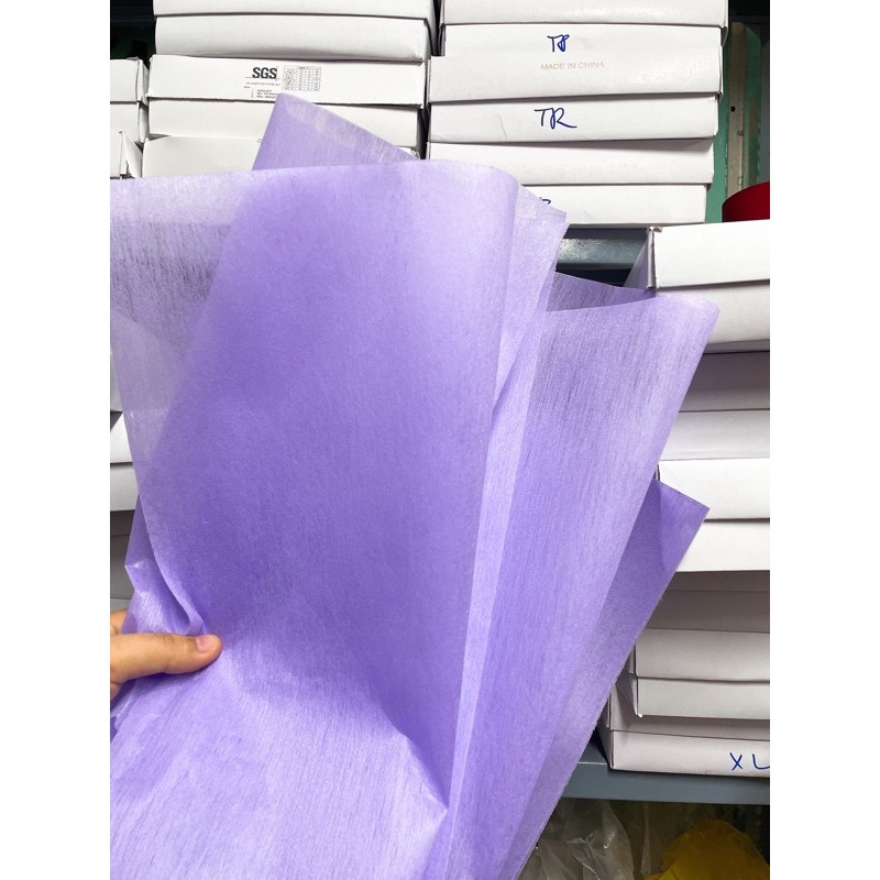 Tập 50 tơ` giấy mếch lụa gói hoa khổ 60*60cm
