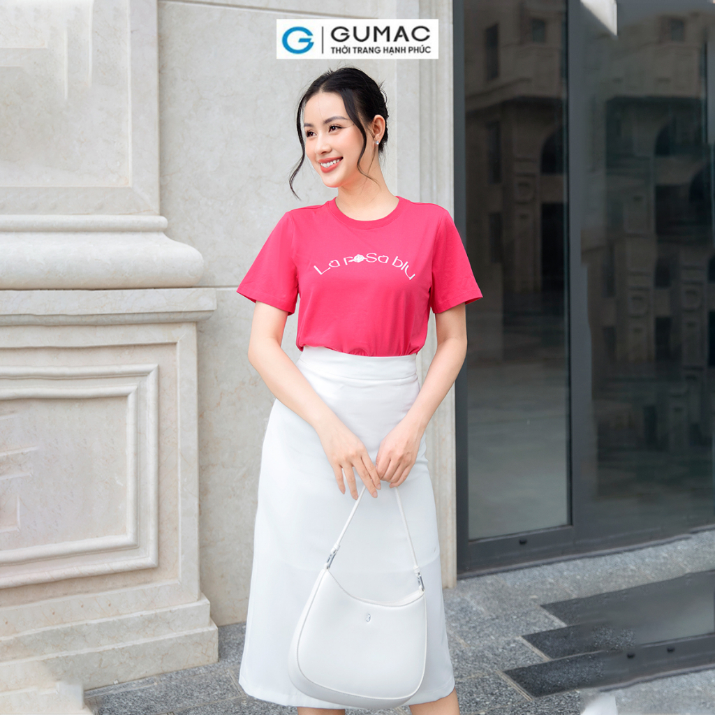 [Chỉ 23.11 - Voucher 30% cho đơn 250K] Áo thun nữ cổ tròn GUMAC ATD09033 tay ngắn có in phồng chữ thanh lịch, tinh tế