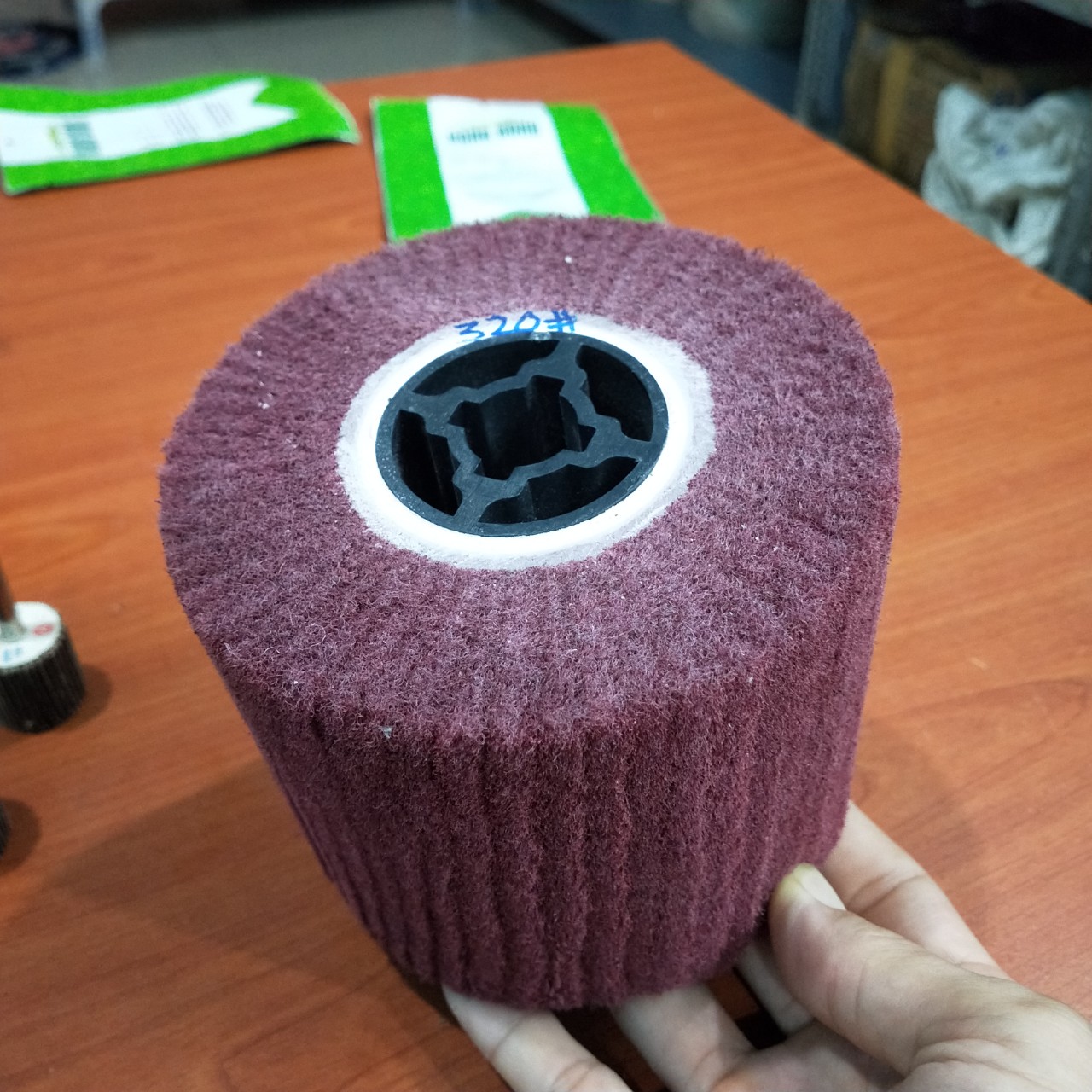 TRỤ NỈ / NỈ-NHÁM ĐÁNH XƯỚC 4''x5''