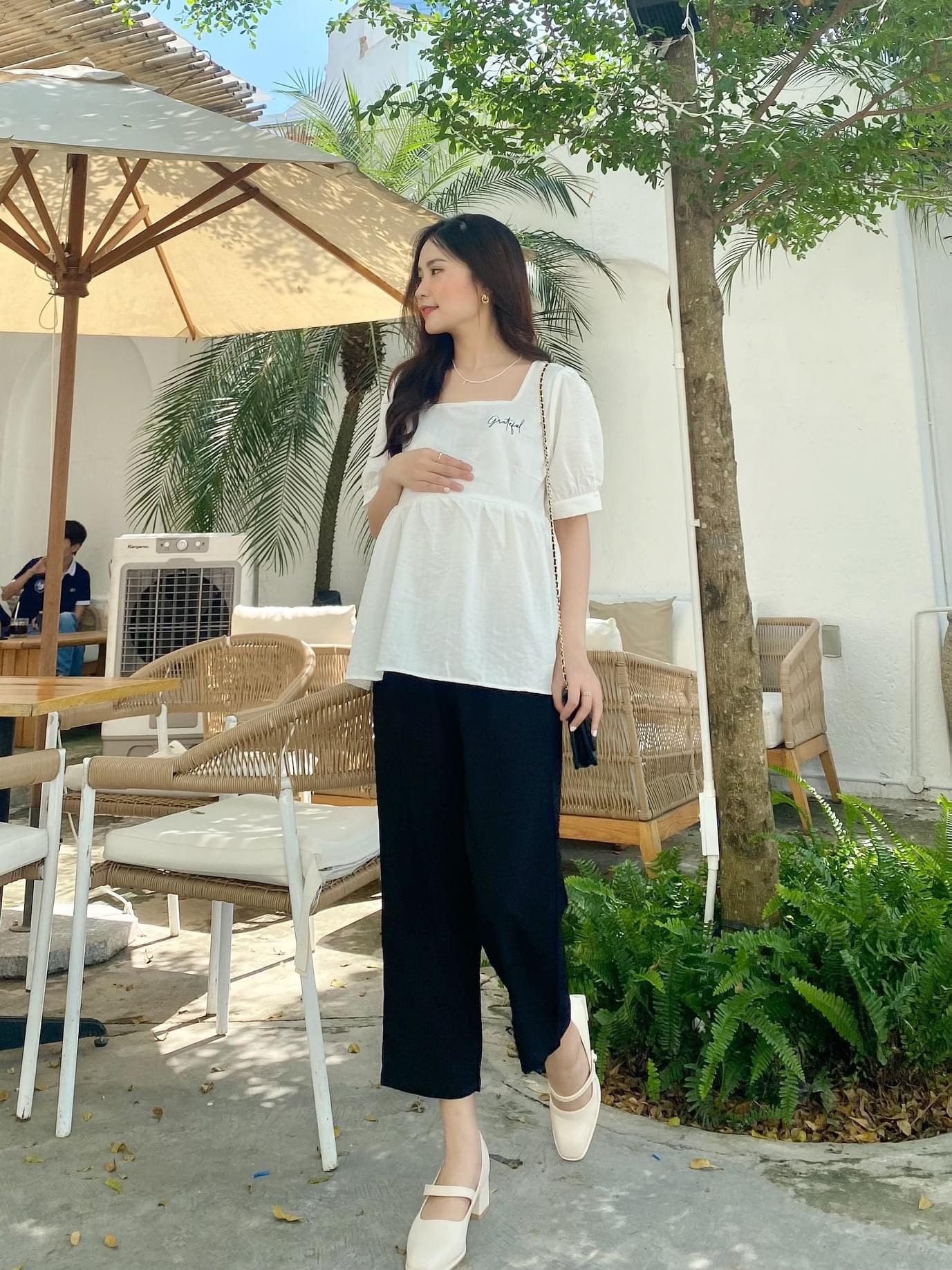Áo bầu cổ vuông (nhiều màu) - size M/L