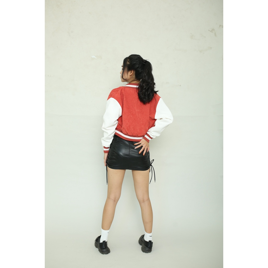 [VOUCHER 8%]Áo Khoác Croptop Nữ Nhung From - Màu Đỏ