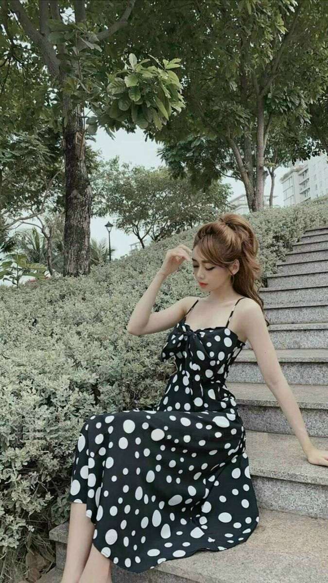Đầm, Váy Maxi 2 Dây Form Dài In Họa Tiết Chấm Bi
