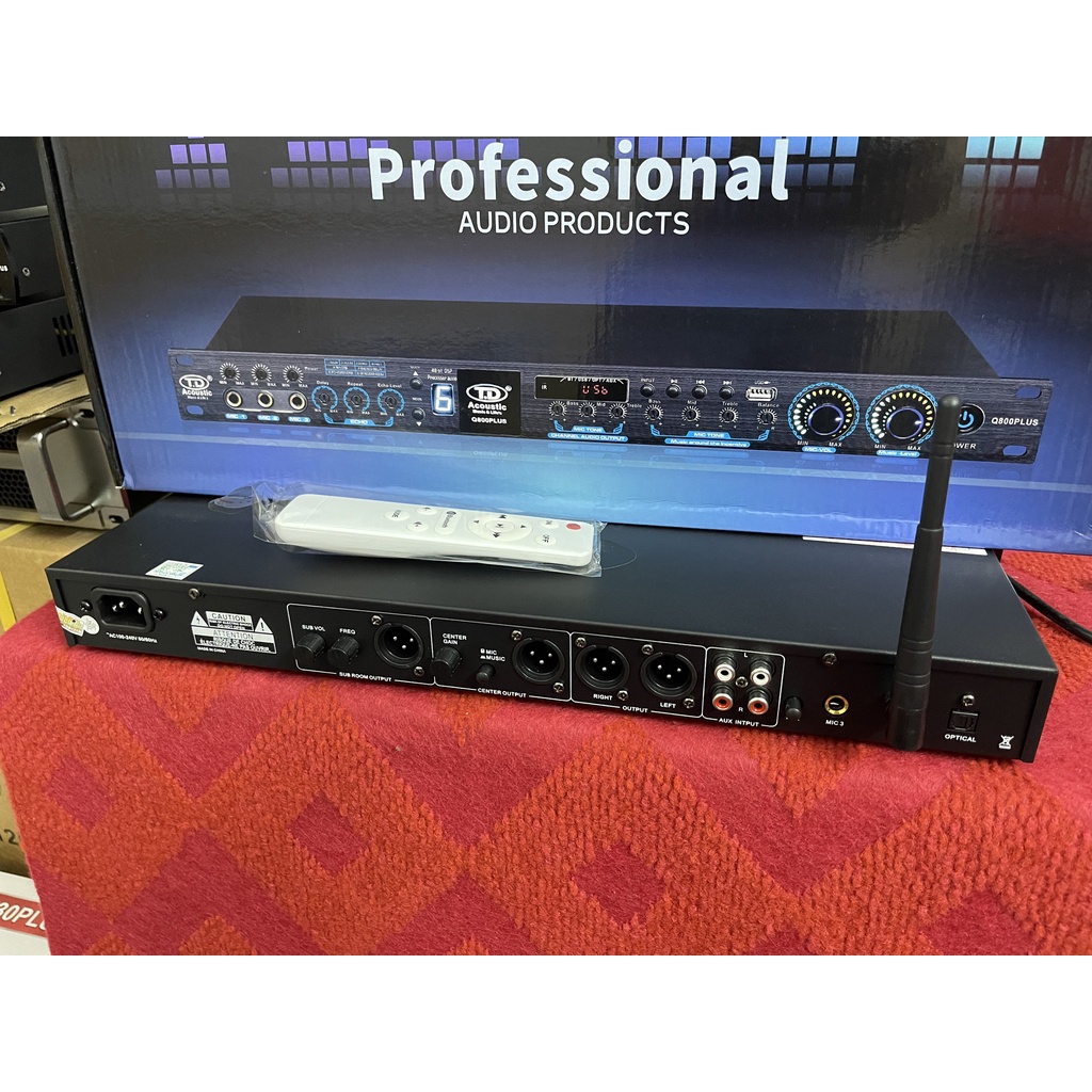 Vang cơ TD Q800 PLUS ( với 8 chế độ Echo), chống hú cực tốt