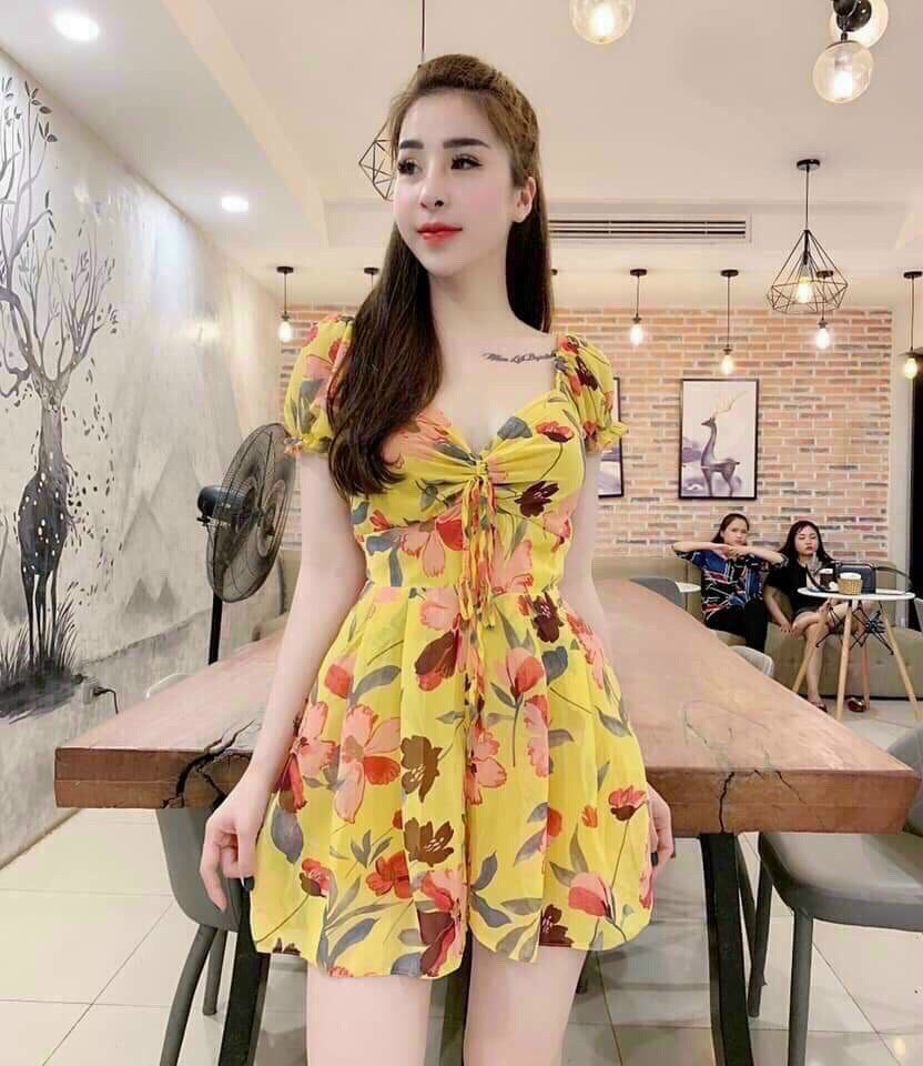 Jum hoa đùi trễ vai rút dây dễ thương