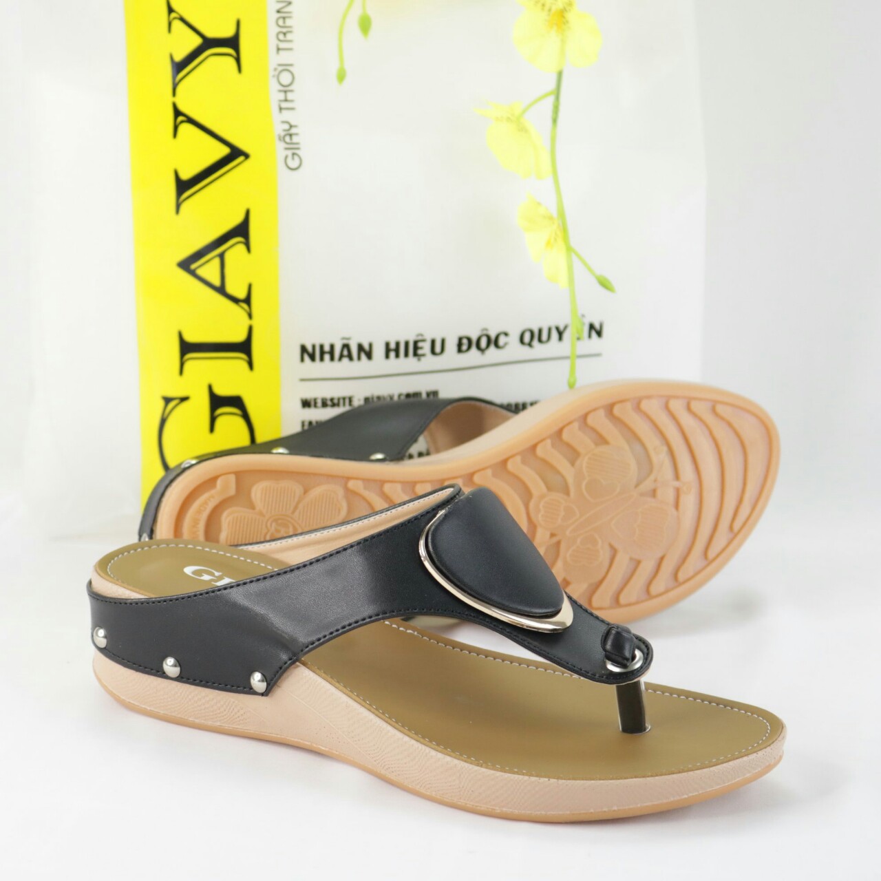 Dép kẹp nữ đế cao thời trang GIAVY
