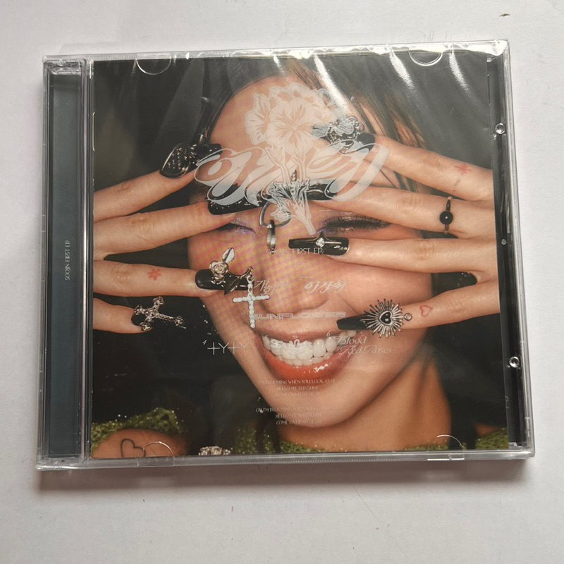 Album Solo Soojin - Agassy có sẵn