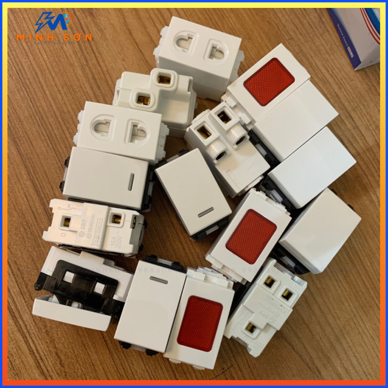 Công Tắc, Ổ Cắm, Đèn Báo S18CC SINO 16A
